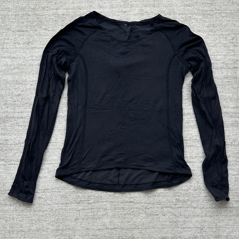 lululemon athletica Black Long-Sleeve Performance Tee